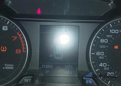 2011 Audi A4 2.0T Premium из США, поврежденный, VIN WAUFFAFL8BN032701